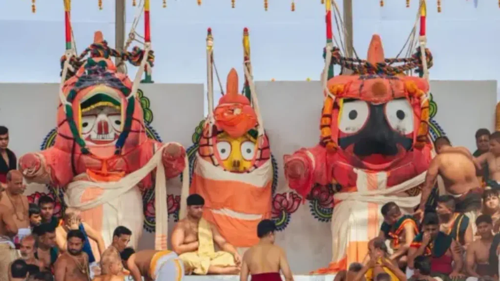 Jagannath deities with no traditionally carved hands or feet